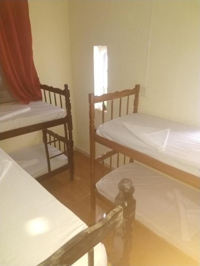 Laio'S Hostel Арраял-ду-Кабу Экстерьер фото