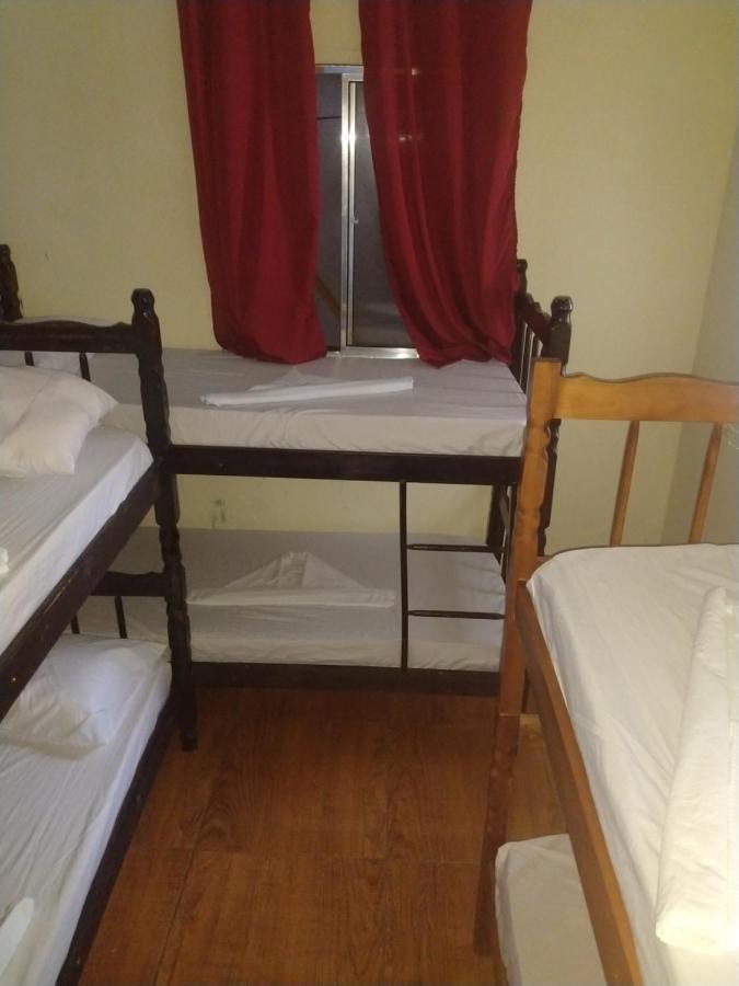 Laio'S Hostel Арраял-ду-Кабу Экстерьер фото